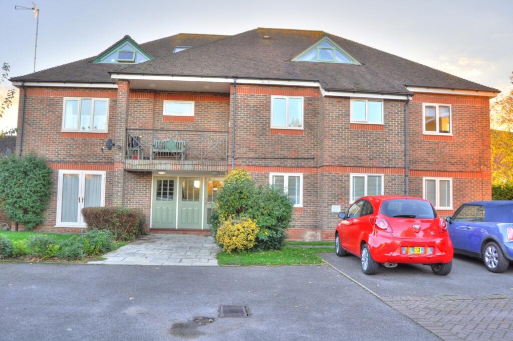 1 bed Apartment for rent in Marlow. From Bonners & Babingtons - Marlow 1 bed Apartment for rent in Marlow. From Bonners & Babingtons - Marlow