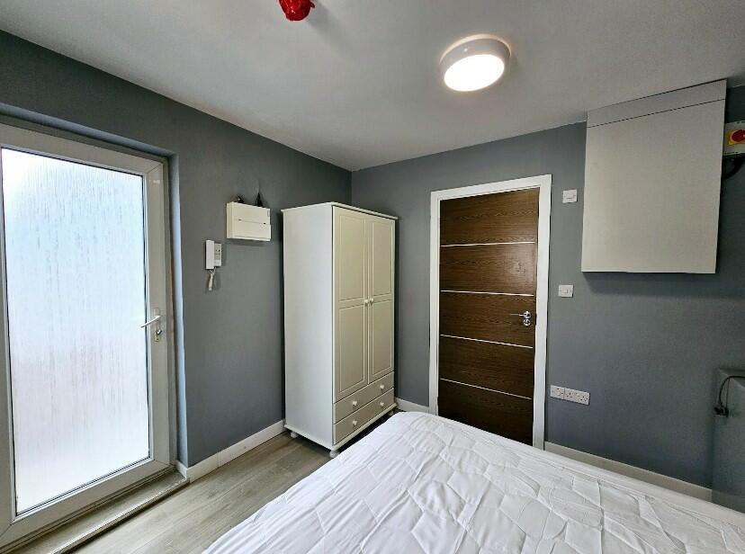 0 bed Studio for rent in Edmonton. From Berns & Co - West Hampstead