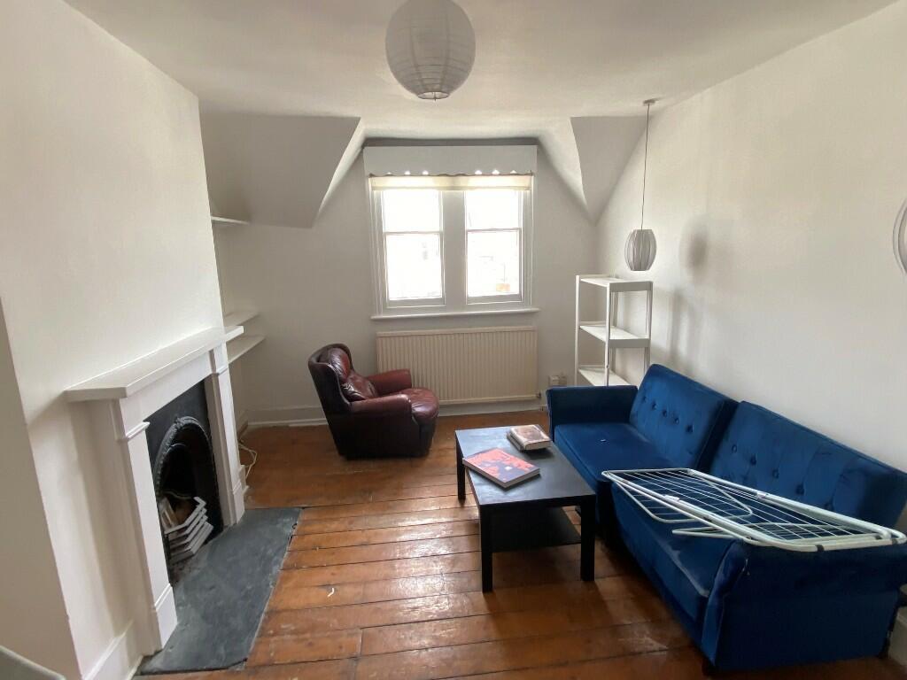 2 bed Flat for rent in London. From Berns & Co - West Hampstead