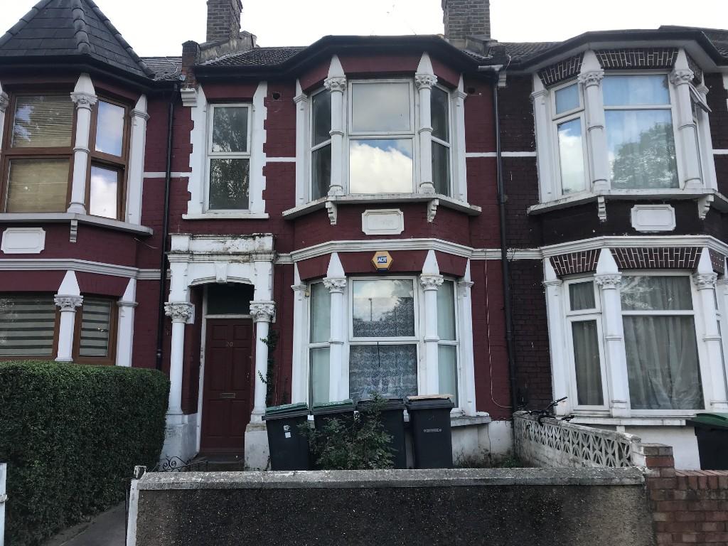 4 bed Flat for rent in London. From Berns & Co - West Hampstead