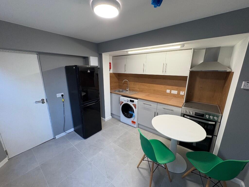 1 bed 1st Floor Flat for rent in Bushey. From Berns & Co - West Hampstead
