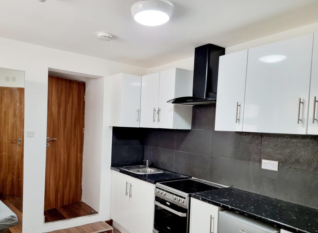 0 bed Studio for rent in Slough. From Berns & Co - West Hampstead