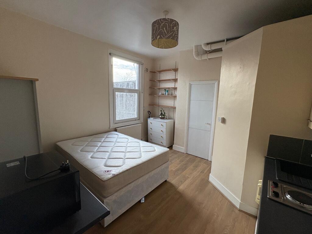 0 bed Studio for rent in Willesden. From Berns & Co - West Hampstead