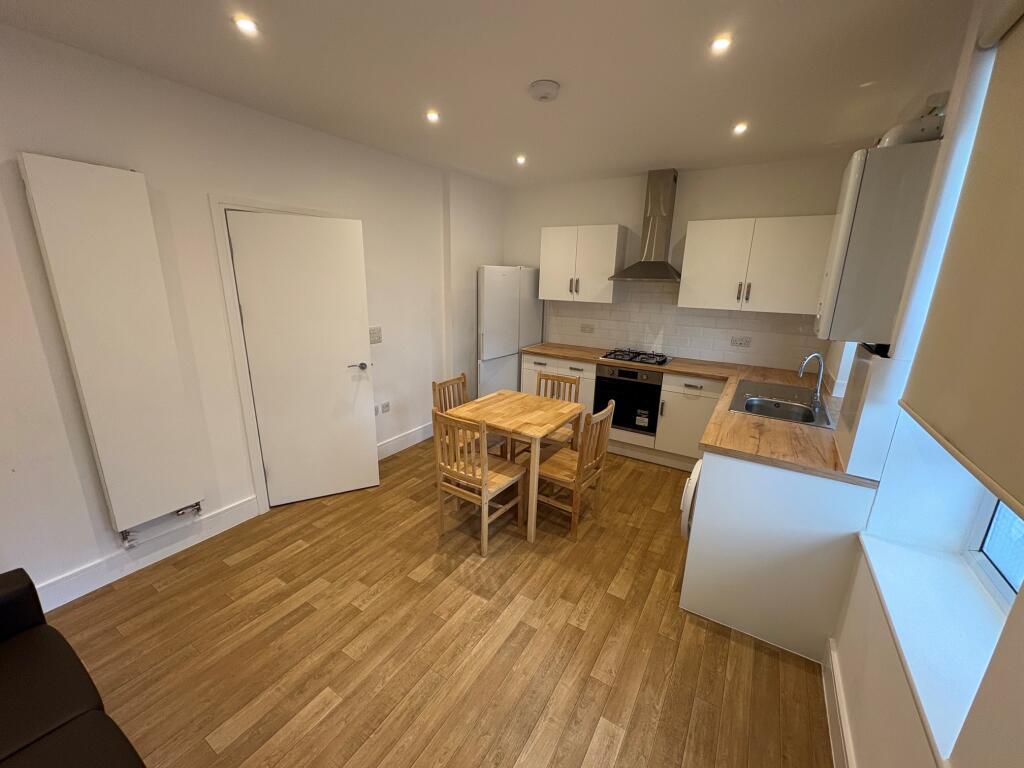 1 bed 1st Floor Flat for rent in Bermondsey. From Berns & Co - West Hampstead