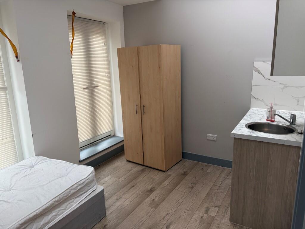 0 bed Studio for rent in Surbiton. From Berns & Co - West Hampstead