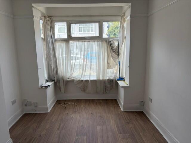 1 bed 1st Floor Flat for rent in Southend-on-Sea. From Berns & Co - West Hampstead