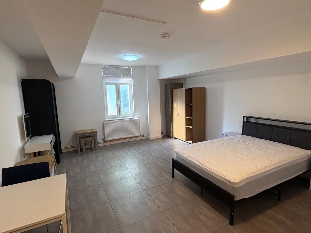 0 bed Studio for rent in Ilford. From Berns & Co - West Hampstead 0 bed Studio for rent in Ilford. From Berns & Co - West Hampstead