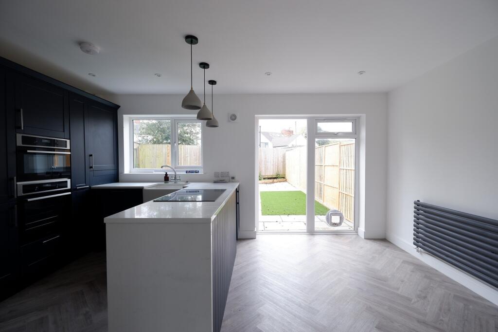 3 bed Semi Detached for rent in Llanfihangel-y-pwll. From Burnett Davies with Easton - Dinas Powys 3 bed Semi Detached for rent in Llanfihangel-y-pwll. From Burnett Davies with Easton - Dinas Powys