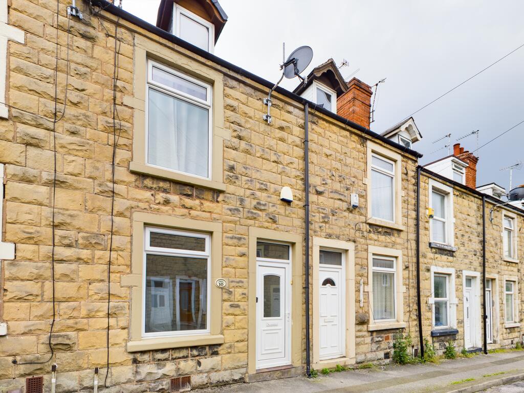 3 bed Mid Terraced House for rent in Mansfield Woodhouse. From Belvoir - Mansfield