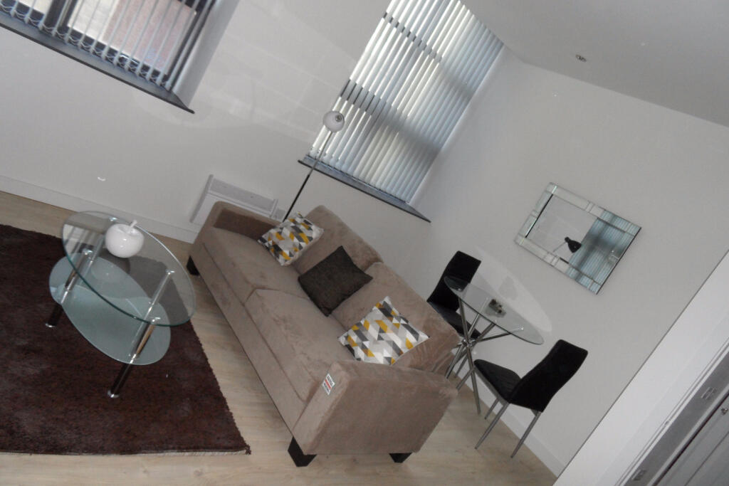1 bed Apartment for rent in Bradford. From Biscayne Properties