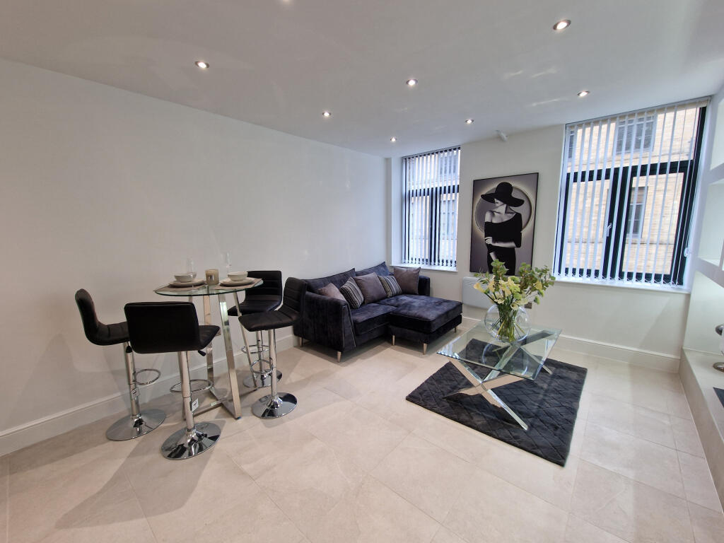 1 bed Apartment for rent in Bradford. From Biscayne Properties - Bradford