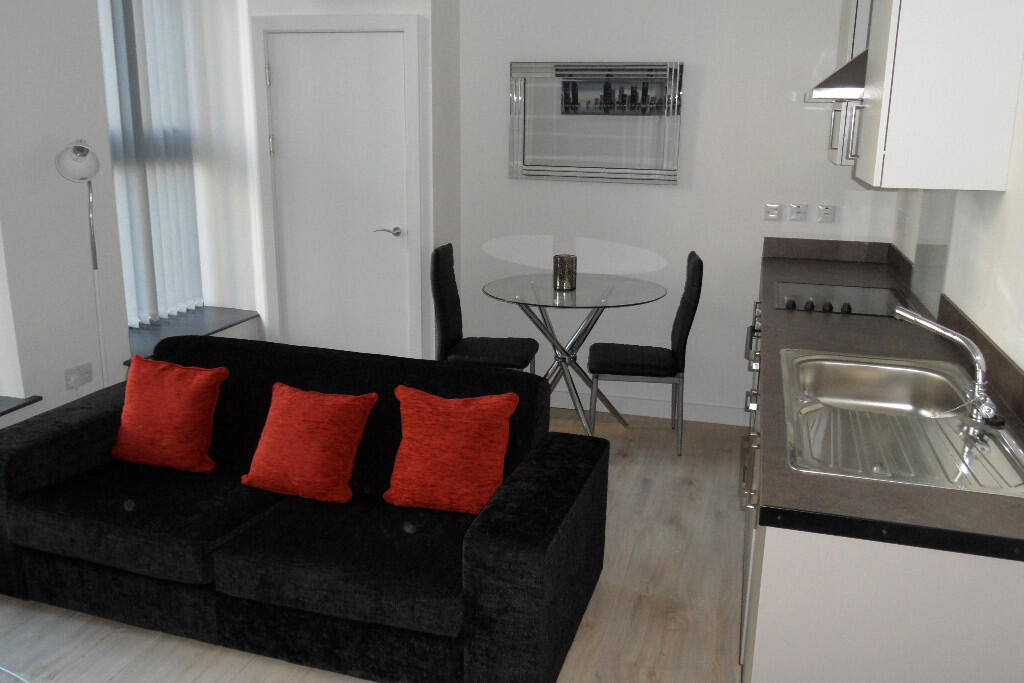 1 bed Apartment for rent in Bradford. From Biscayne Properties - Bradford 1 bed Apartment for rent in Bradford. From Biscayne Properties - Bradford