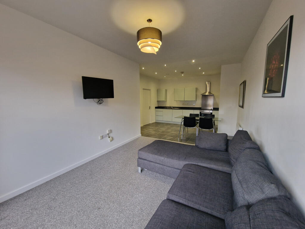 2 bed Apartment for rent in Bradford. From Biscayne Properties - Bradford 2 bed Apartment for rent in Bradford. From Biscayne Properties - Bradford