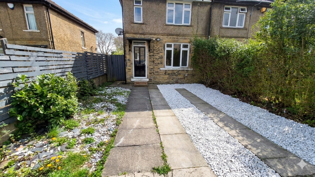 3 bed Semi Detached for rent in Shelf. From Biscayne Properties - Bradford