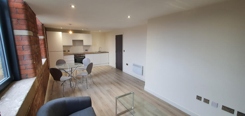 2 bed Apartment for rent in Bradford. From Biscayne Properties - Bradford