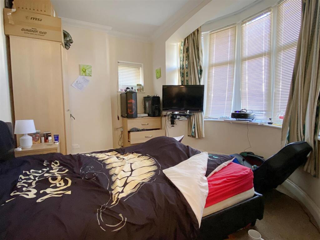 1 bed House Share for rent in Worthing. From Bishop Sullivan - Brighton