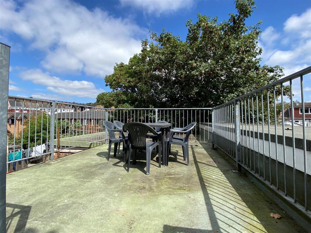 4 bed House Share for rent in Brighton and Hove. From Bishop Sullivan - Brighton 4 bed House Share for rent in Brighton and Hove. From Bishop Sullivan - Brighton