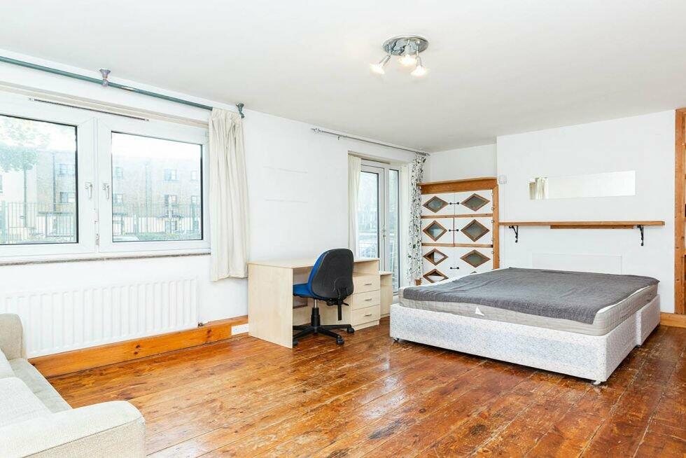 3 bed Flat for rent in Camden Town. From Black Katz - Camden
