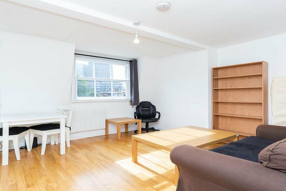 1 bed 1st Floor Flat for rent in Camden Town. From Black Katz - Camden