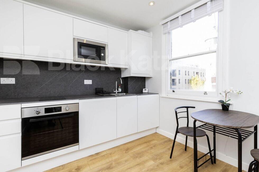 1 bed 1st Floor Flat for rent in Camden Town. From Black Katz - Camden