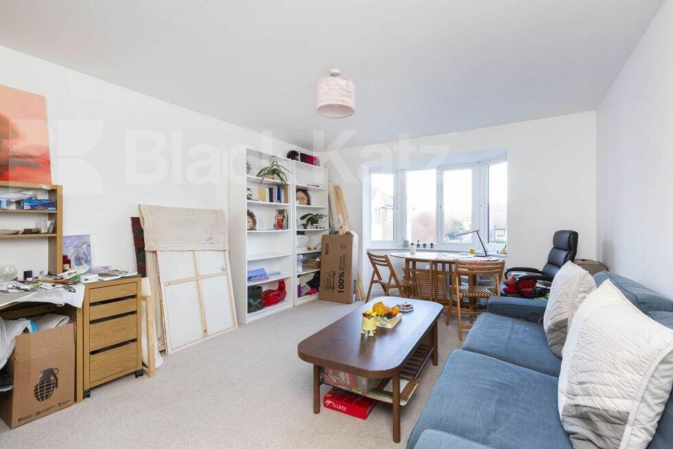 2 bed 1st Floor Flat for rent in Islington. From Black Katz - Camden 2 bed 1st Floor Flat for rent in Islington. From Black Katz - Camden