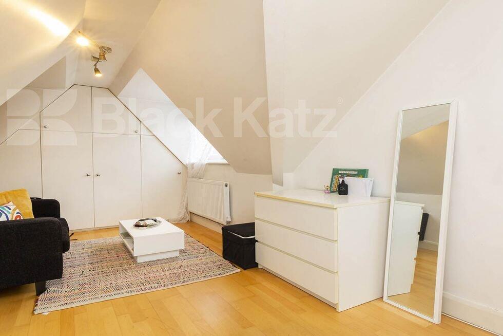 0 bed 1st Floor Flat for rent in Camden Town. From Black Katz - Camden 0 bed 1st Floor Flat for rent in Camden Town. From Black Katz - Camden