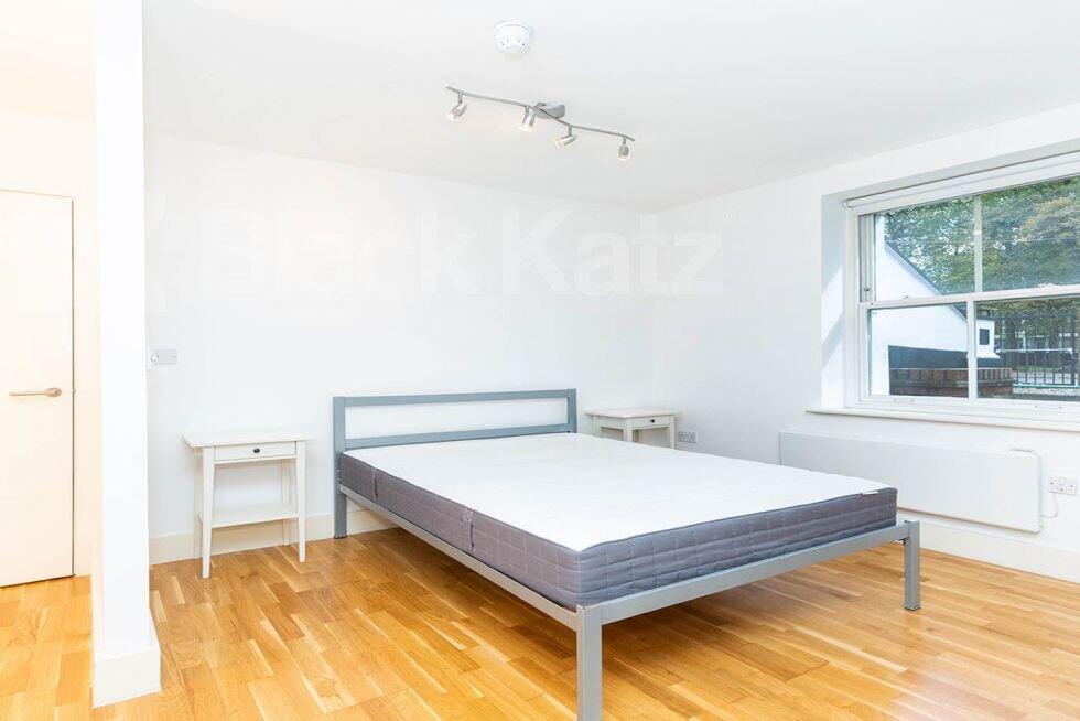 4 bed 1st Floor Flat for rent in Hampstead. From Black Katz - Camden