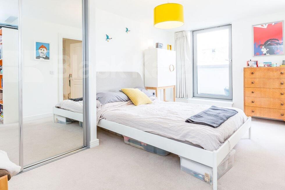 1 bed 1st Floor Flat for rent in Tottenham. From Black Katz - Camden