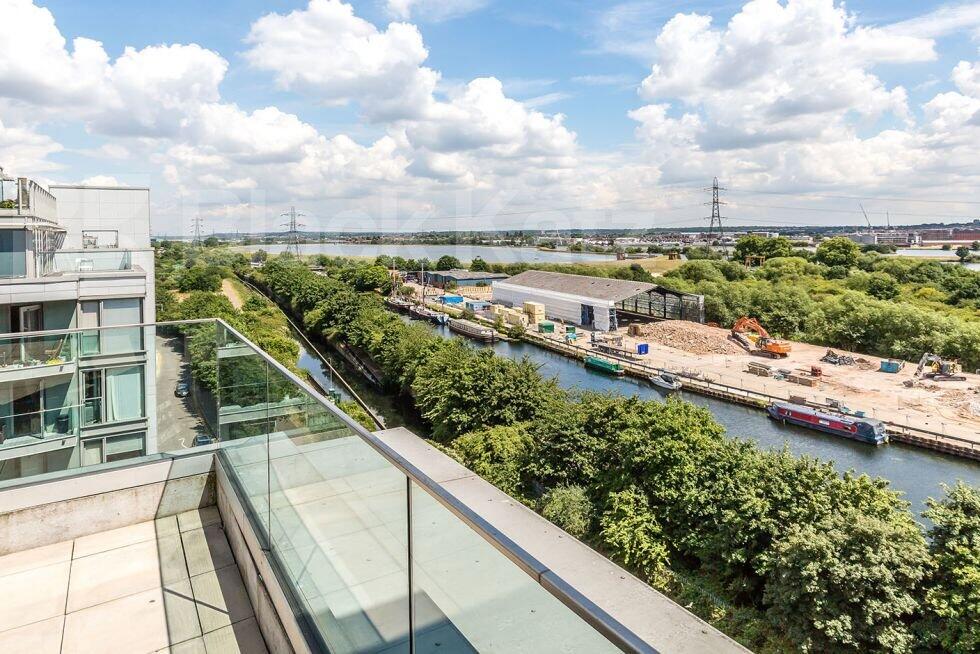 2 bed 1st Floor Flat for rent in Tottenham. From Black Katz - Camden