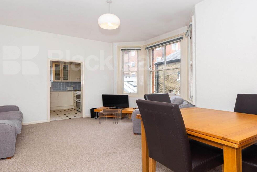 2 bed 1st Floor Flat for rent in Camden Town. From Black Katz - Camden