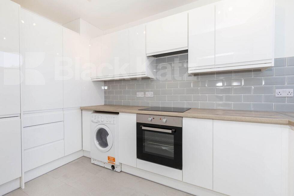 2 bed 1st Floor Flat for rent in Camden Town. From Black Katz - Camden