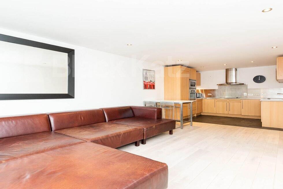 2 bed 1st Floor Flat for rent in Camden Town. From Black Katz - Camden 2 bed 1st Floor Flat for rent in Camden Town. From Black Katz - Camden