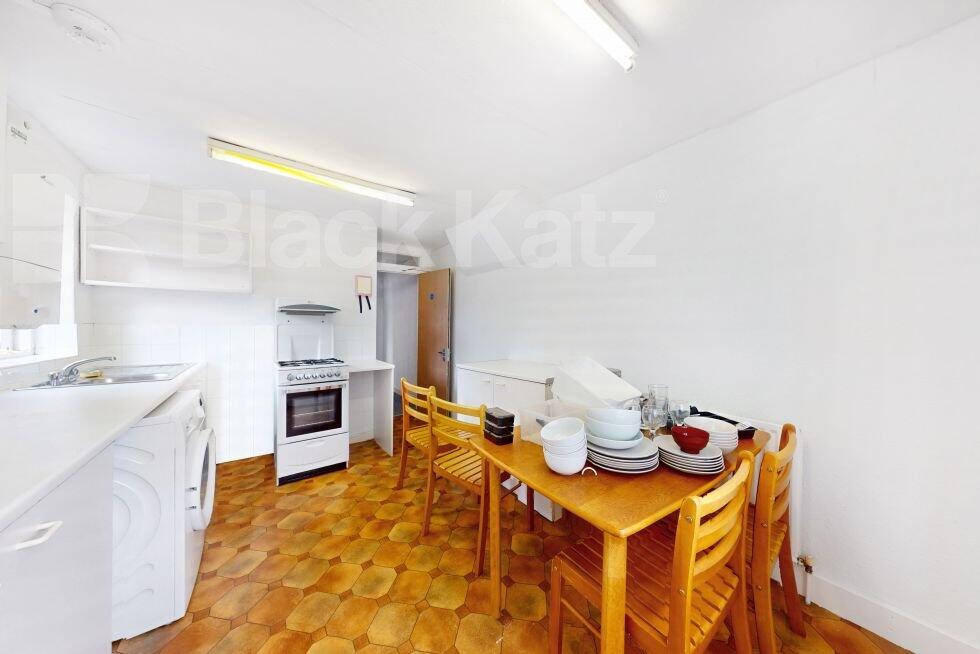 2 bed 1st Floor Flat for rent in Hornsey. From Black Katz - Camden 2 bed 1st Floor Flat for rent in Hornsey. From Black Katz - Camden