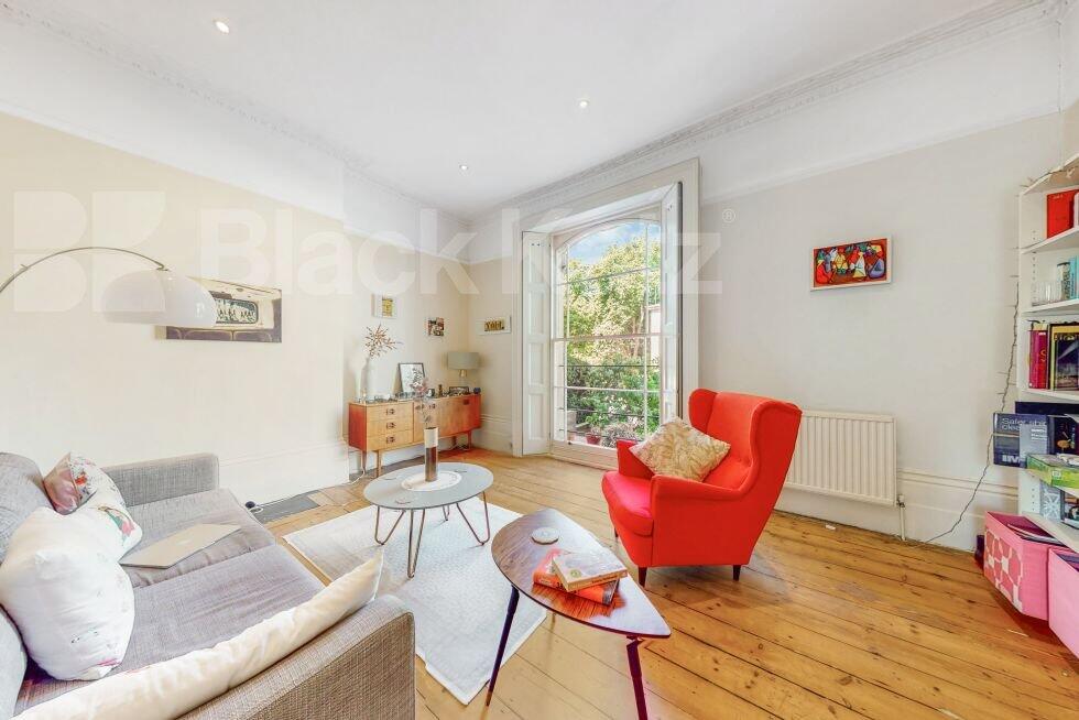 2 bed 1st Floor Flat for rent in Camden Town. From Black Katz - Camden