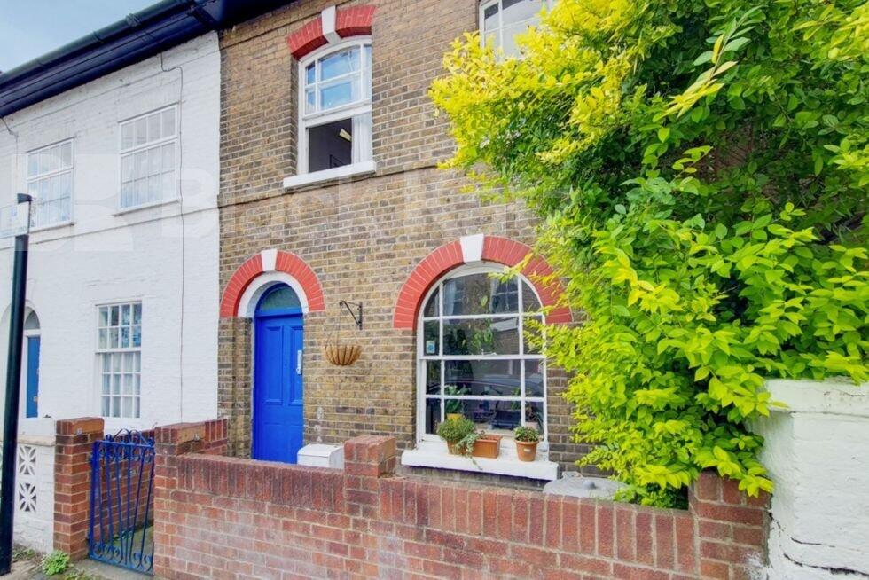 3 bed 1st Floor Flat for rent in Hornsey. From Black Katz - Camden