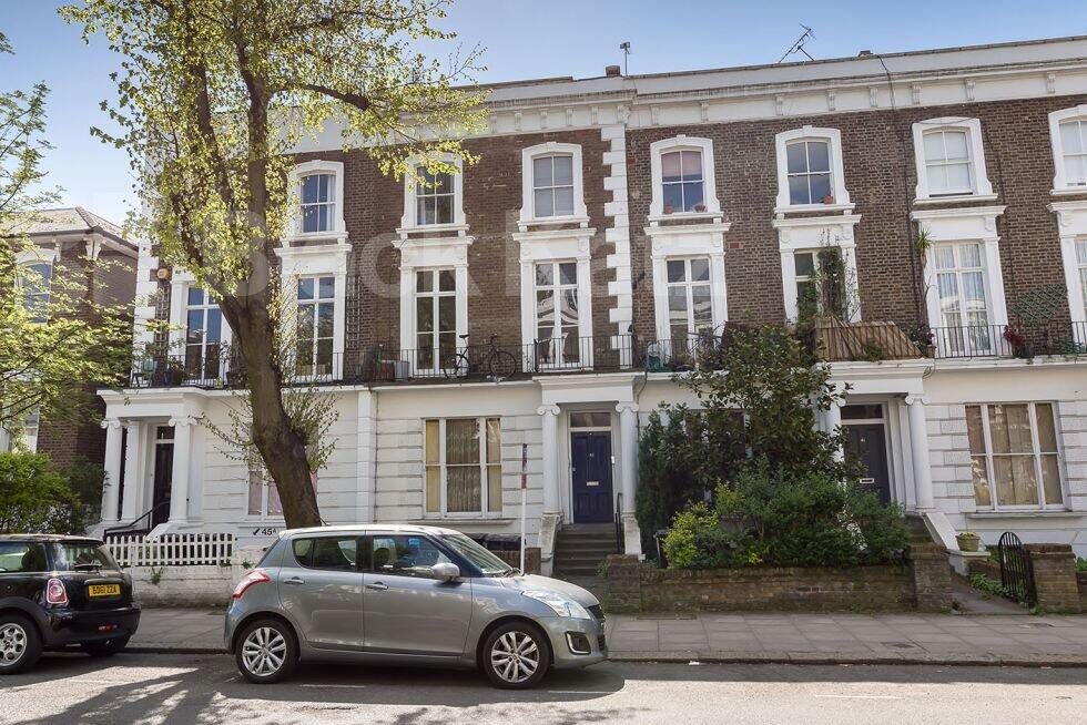 1 bed 1st Floor Flat for rent in Camden Town. From Black Katz - Camden
