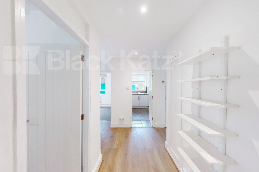 3 bed 1st Floor Flat for rent in Paddington. From Black Katz - Camden 3 bed 1st Floor Flat for rent in Paddington. From Black Katz - Camden