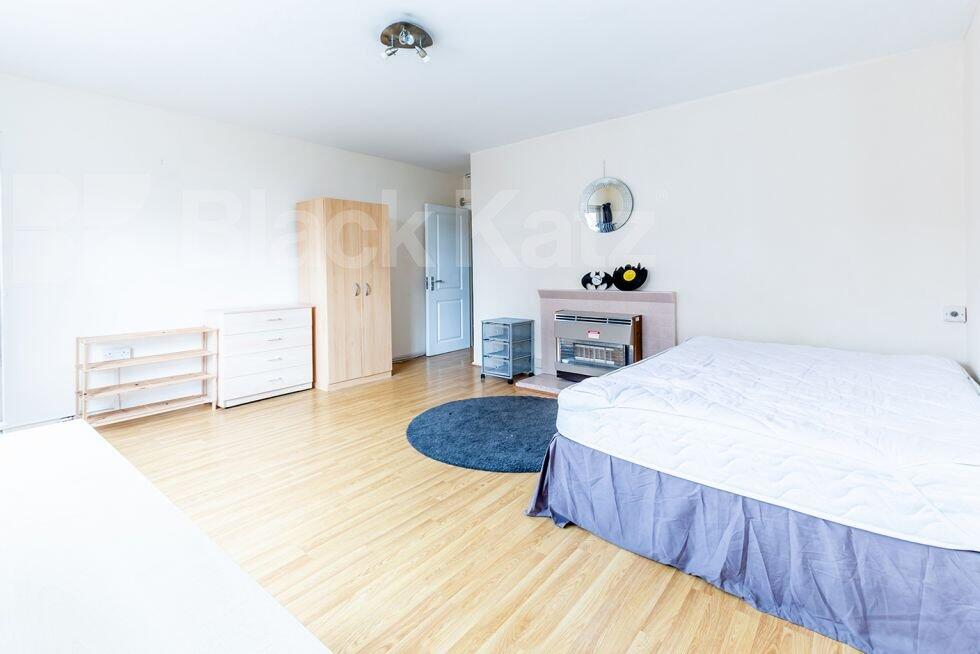 3 bed 1st Floor Flat for rent in Camden Town. From Black Katz - Camden 3 bed 1st Floor Flat for rent in Camden Town. From Black Katz - Camden