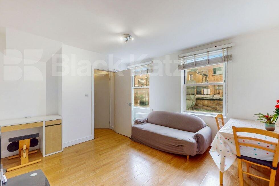 2 bed 1st Floor Flat for rent in Camden Town. From Black Katz - Camden 2 bed 1st Floor Flat for rent in Camden Town. From Black Katz - Camden
