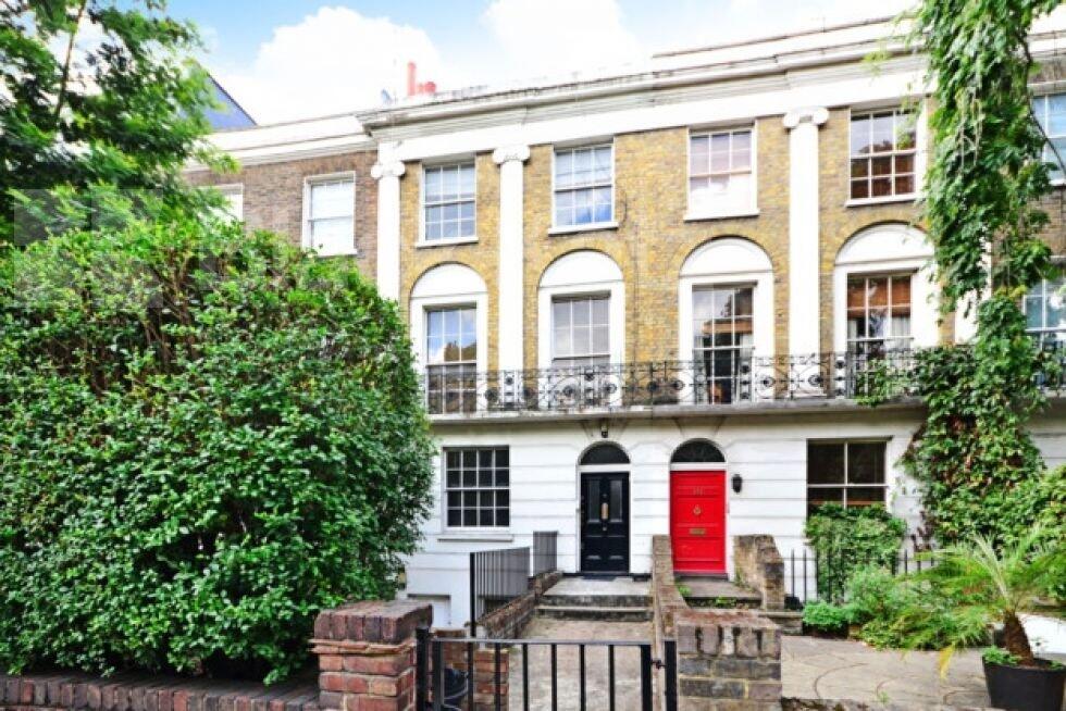 3 bed 1st Floor Flat for rent in Camden Town. From Black Katz - Camden