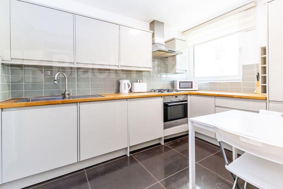 3 bed 1st Floor Flat for rent in Camden Town. From Black Katz - Camden 3 bed 1st Floor Flat for rent in Camden Town. From Black Katz - Camden
