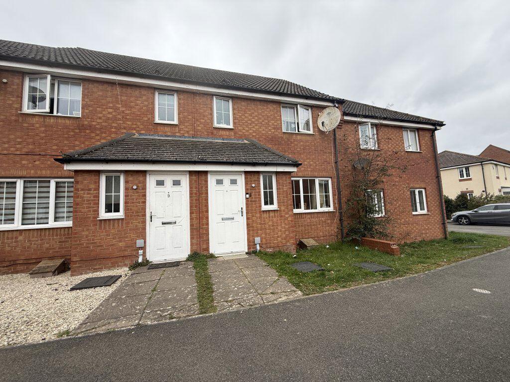 3 bed Mid Terraced House for rent in Corby. From Cunninghams Estate Agents - Corby
