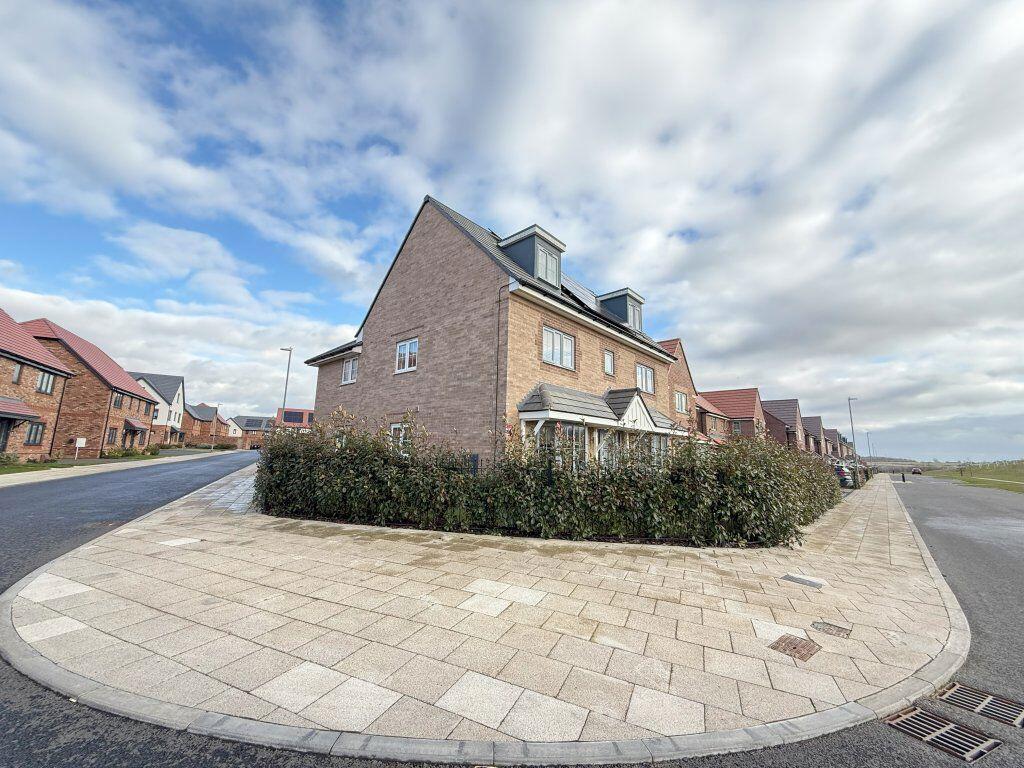5 bed Detached for rent in Weldon. From Cunninghams Estate Agents - Corby
