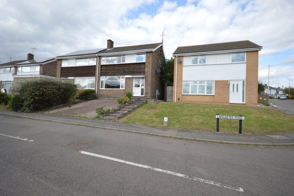 3 bed Detached for rent in Rothwell. From Cunninghams Estate Agents - Corby 3 bed Detached for rent in Rothwell. From Cunninghams Estate Agents - Corby