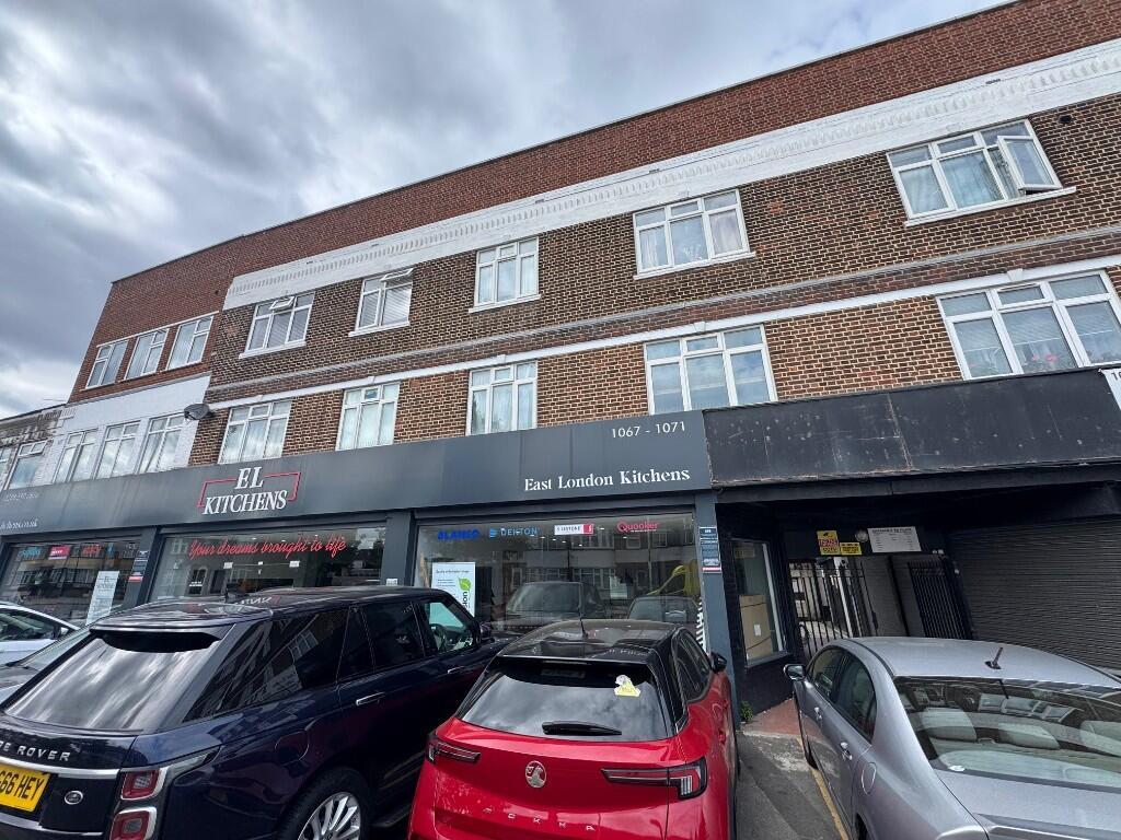 2 bed 1st Floor Flat for rent in Ilford. From Brian Thomas Estate Agents - Chadwell Heath 2 bed 1st Floor Flat for rent in Ilford. From Brian Thomas Estate Agents - Chadwell Heath