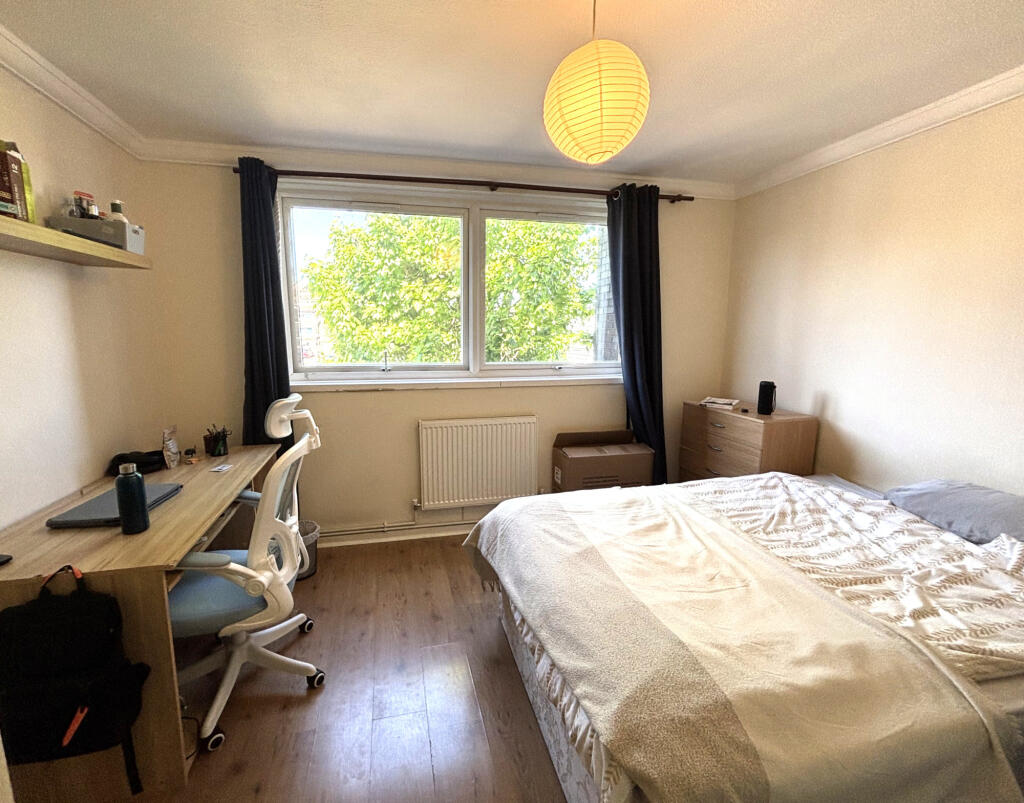 4 bed Mid Terraced House for rent in Kensington. From Broadway & West - London