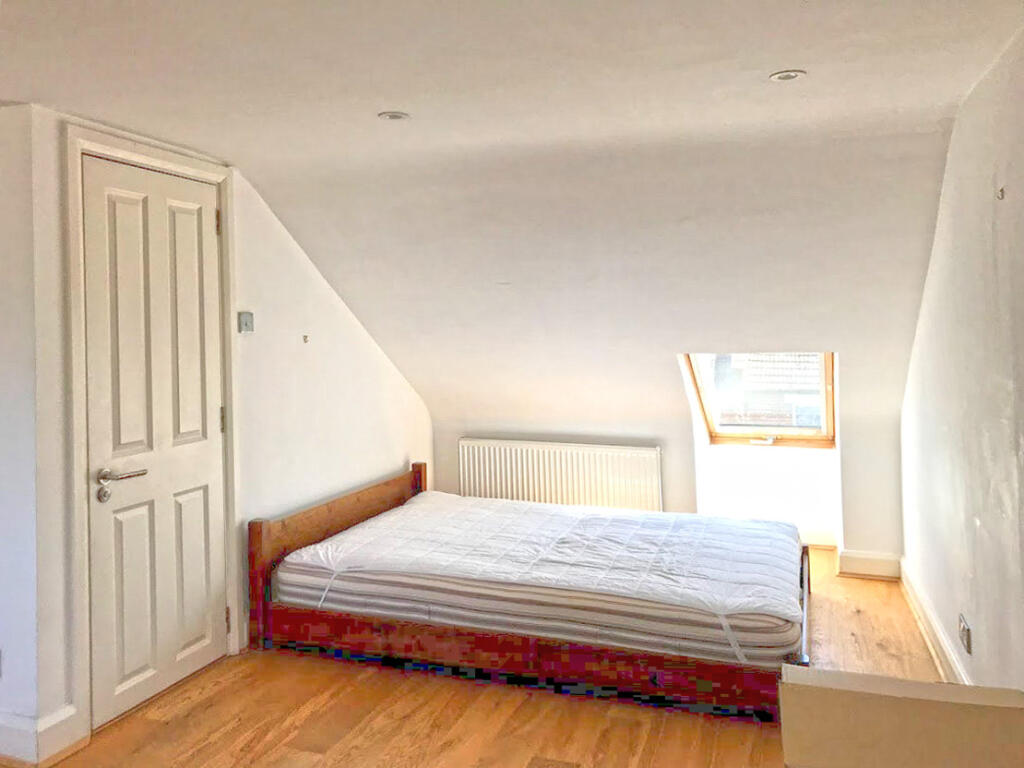 3 bed 1st Floor Flat for rent in Hammersmith. From Broadway & West - London 3 bed 1st Floor Flat for rent in Hammersmith. From Broadway & West - London