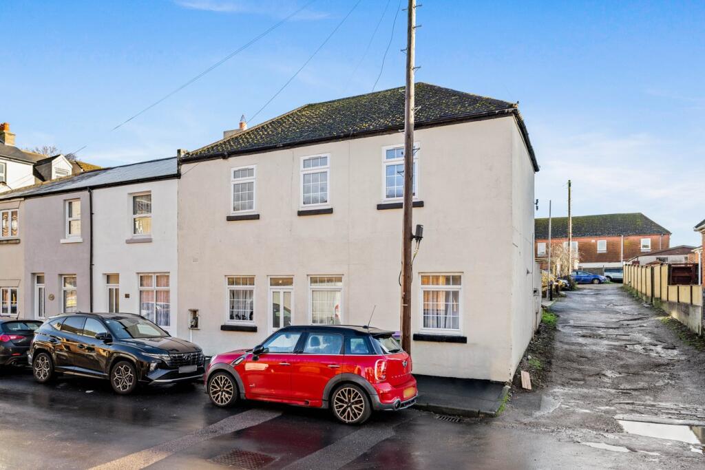 2 bed 1st Floor Flat for rent in Folkestone. From Burnap & Abel - Folkestone