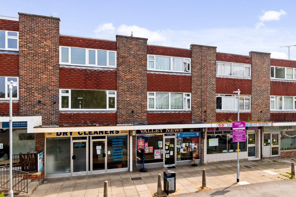 3 bed Apartment for rent in Folkestone. From Burnap & Abel - Folkestone