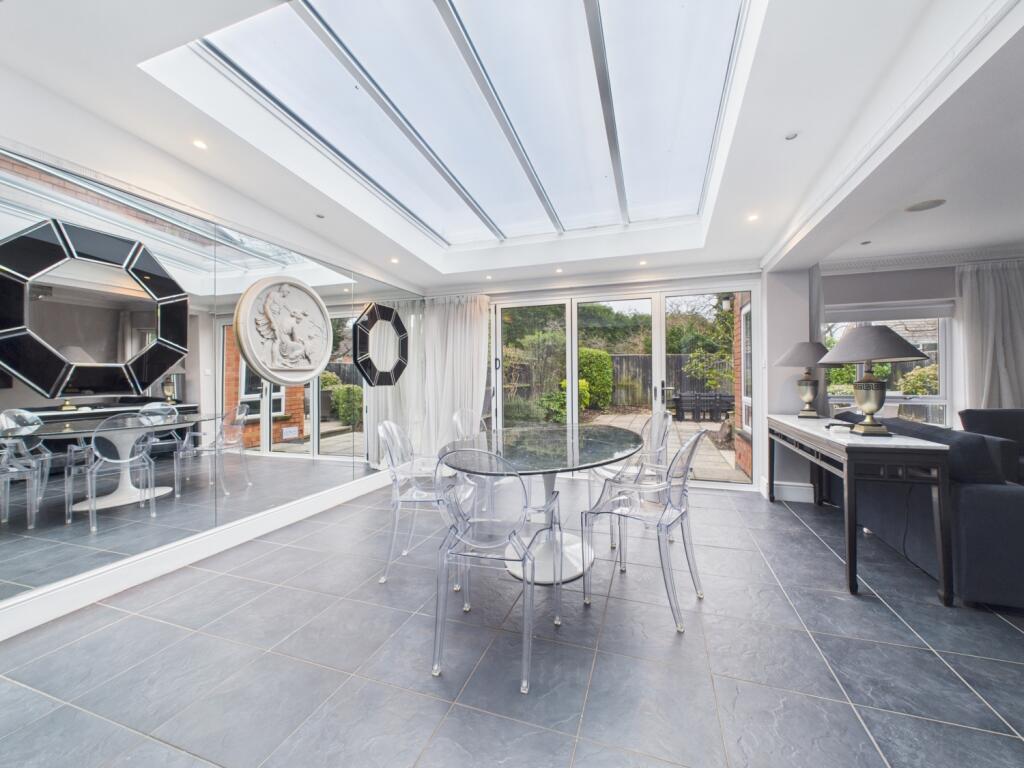 5 bed Semi Detached for rent in Cheltenham. From CGT Lettings - Cheltenham